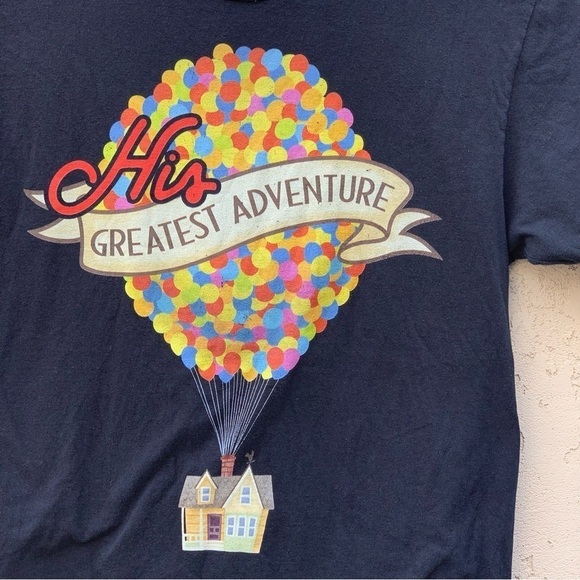 RARE DISNEY PIXAR "UP" HIS GREATEST ADVENTURE T-shirt - - Picture 2 of 5
